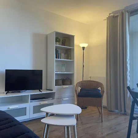 2 Pieces 4 Couchages Sur Bn100-d321 Lejlighed